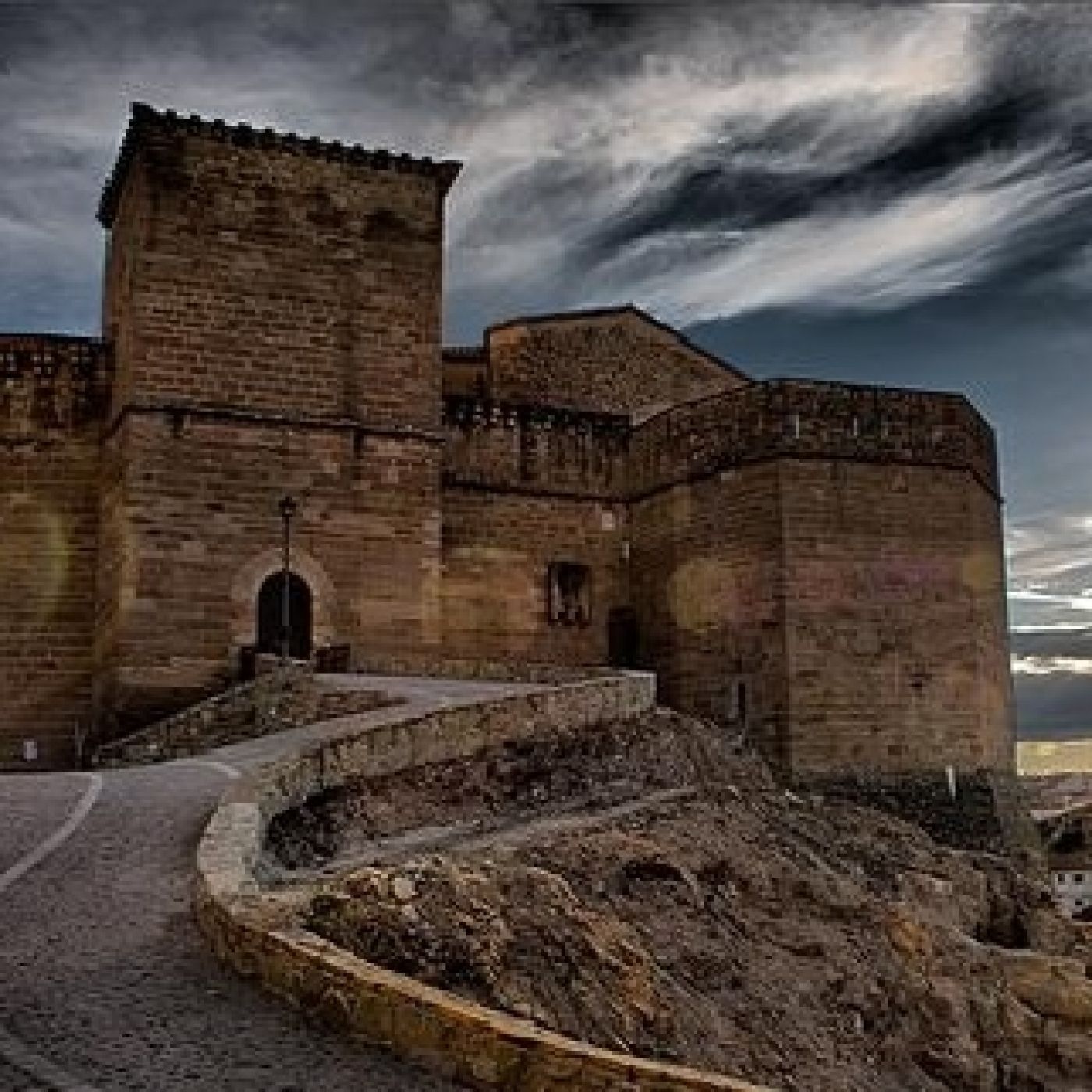 Voces del Misterio 7tv: Investigación en el Castillo de Rubielos, Brujas en Andalucía y Extremadura episode artwork