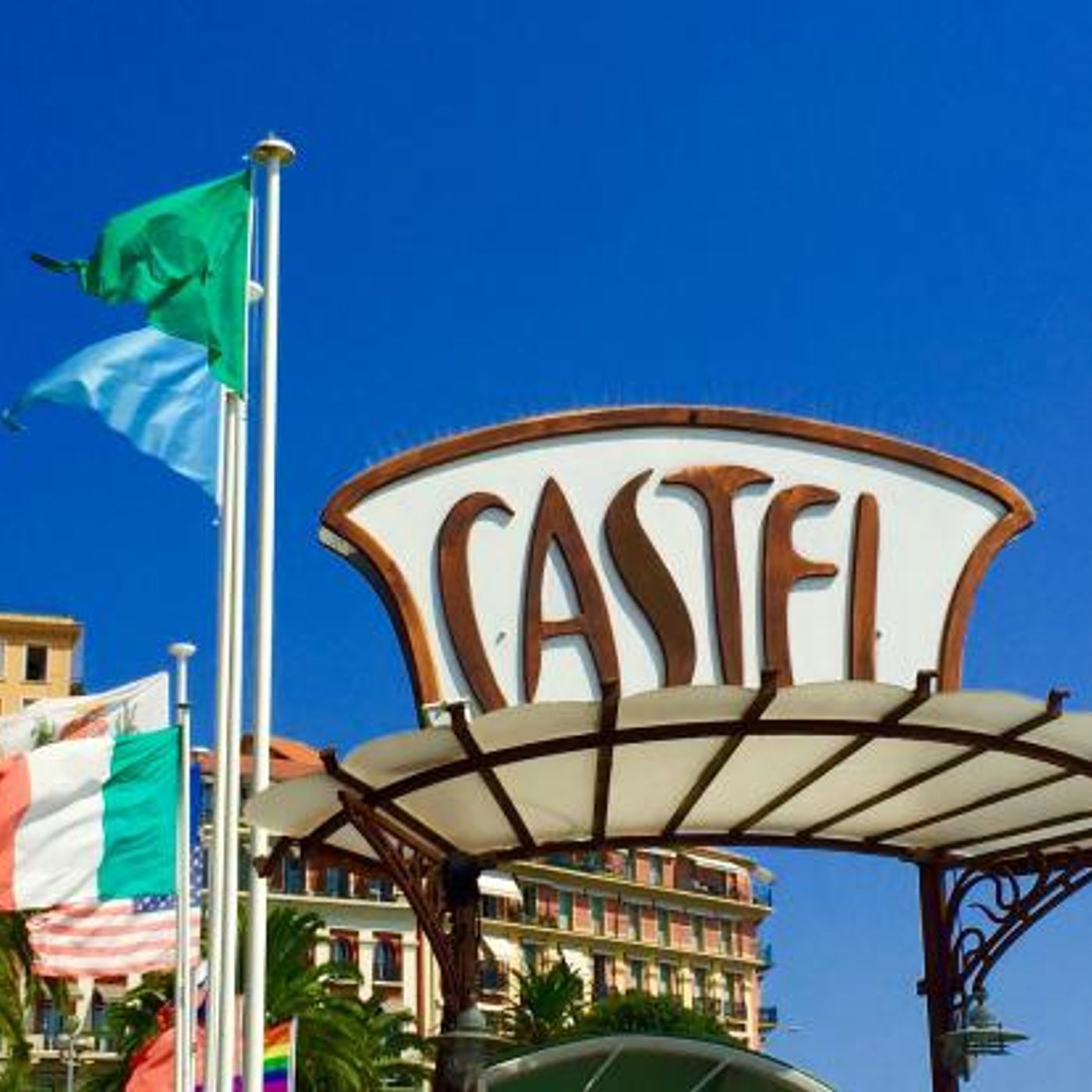 Nizza24 venerdì 24 ottobre: Plage Castel sotto Inchiesta - Ospedale Senza Personale nel Var - Météo Week-End