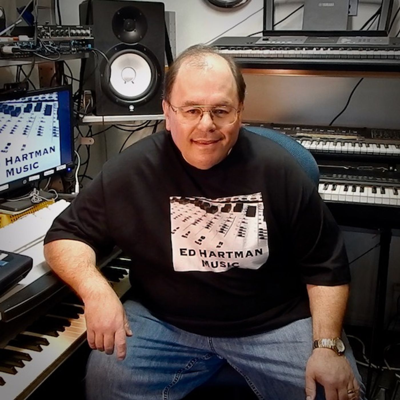 A VERY special pre-Halloween edition with Seattle composer/producer Ed Hartman of "As the Earth Turns"! episode artwork