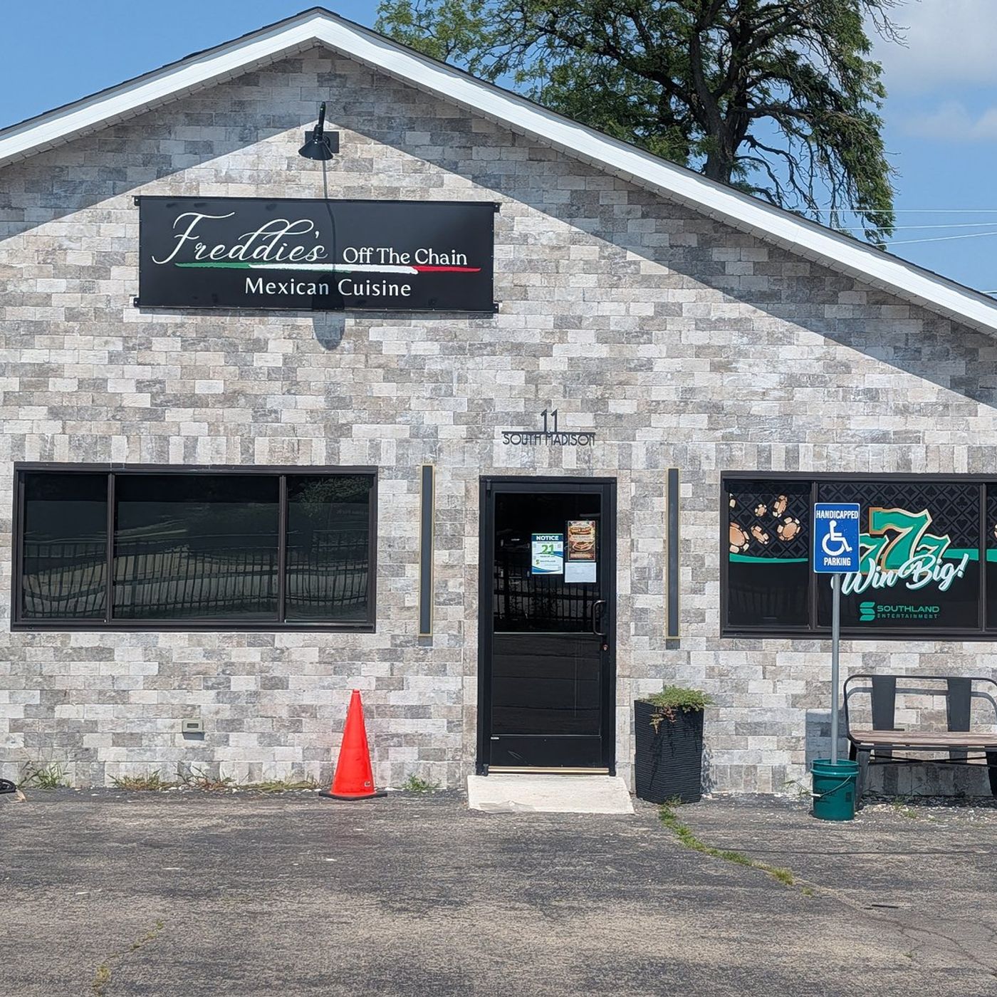 Freddie’s Off The Chain restaurant in downtown Oswego closed; building up for sale episode artwork