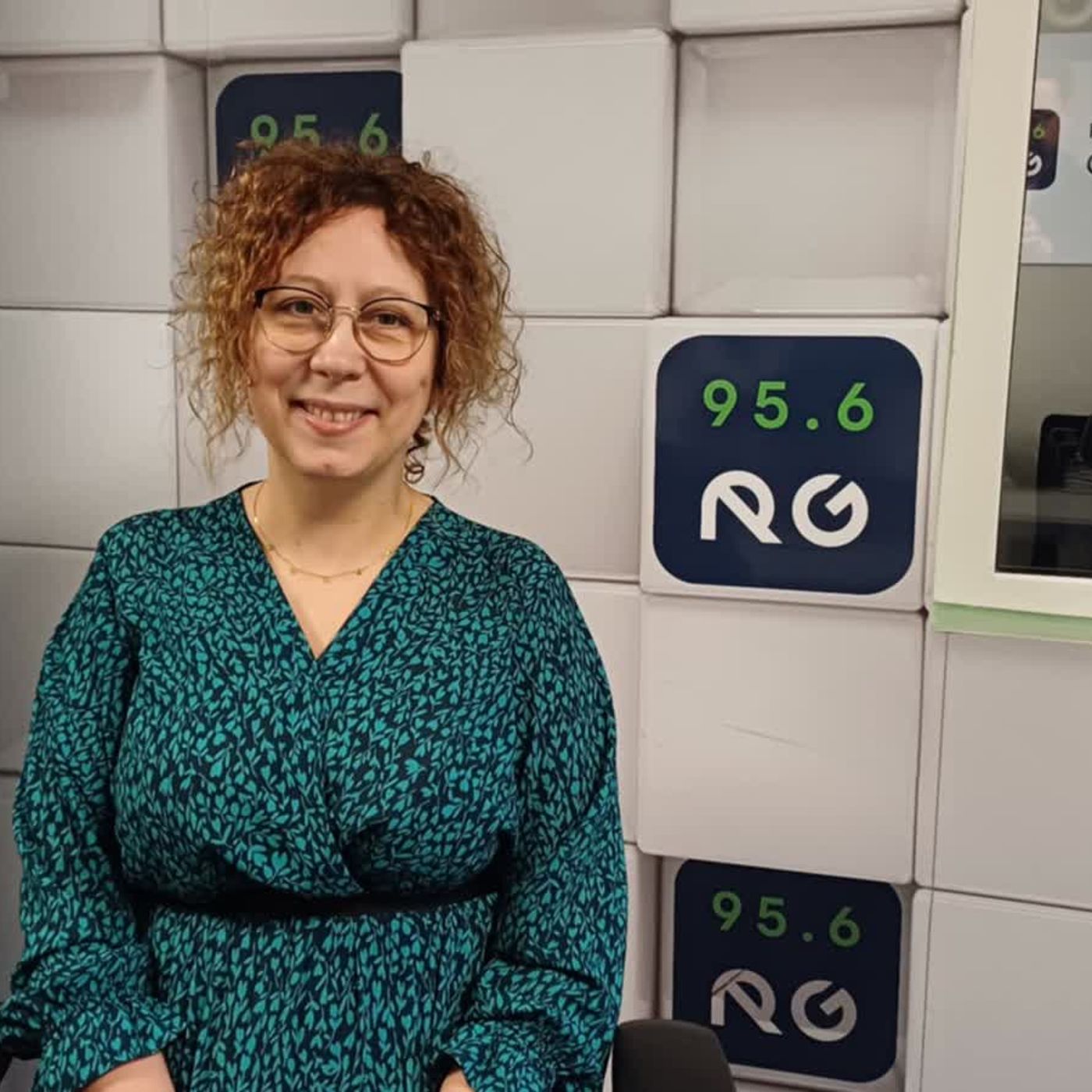 Elżbieta Palicka, dyrektor Zespołu Szkół Kreowania Wizerunku im. K.Kieślowskiego episode artwork