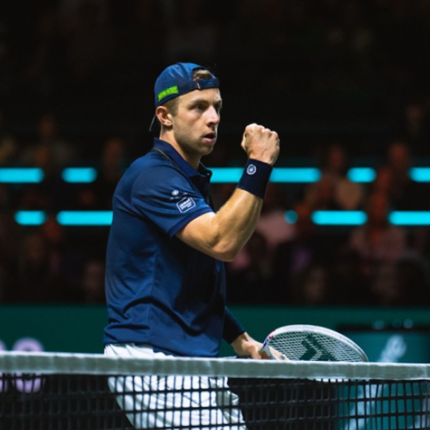Griekspor, prima “vittima” delle 12 di fila di Jannik: “Per me Sinner é’ il più forte tennista del mondo!” episode artwork
