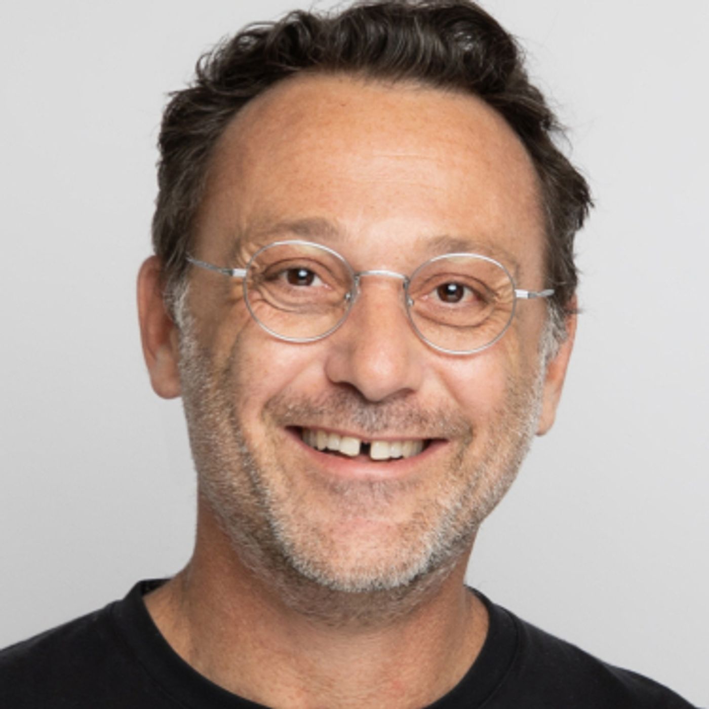 Eldad Rothman, CEO of Glasses USA, Americas Leading Online Eyewear Brand Retailer glassesusa.com