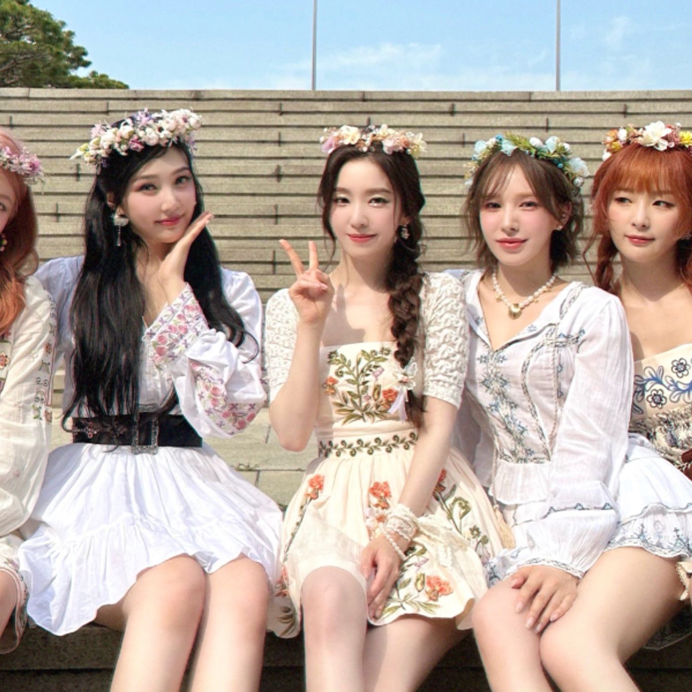 Red Velvet Confirmed To Make August Full-Group Comeback | Soompi episode artwork