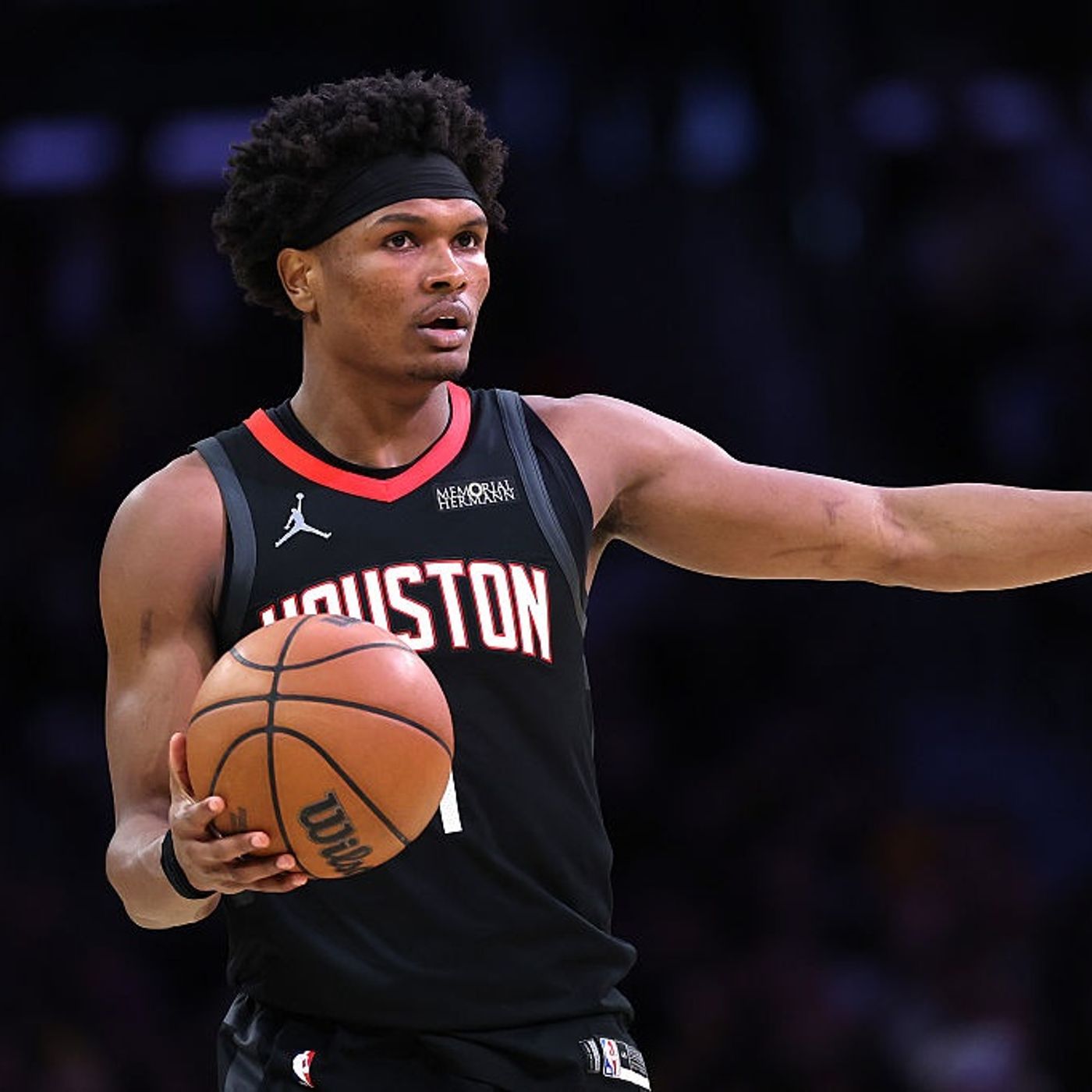 Astros Get a Win vs Guardians, Rockets vs Lakers Game 2!