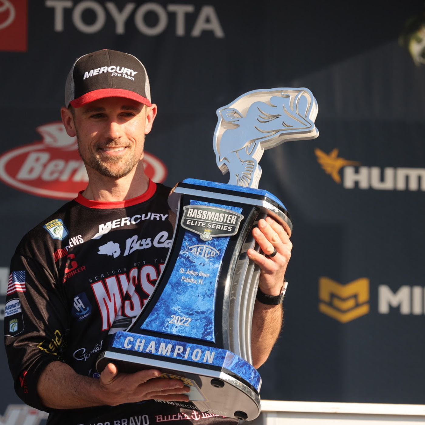 Crews Thanks the Bass Cast for his Win On the St.Johns River