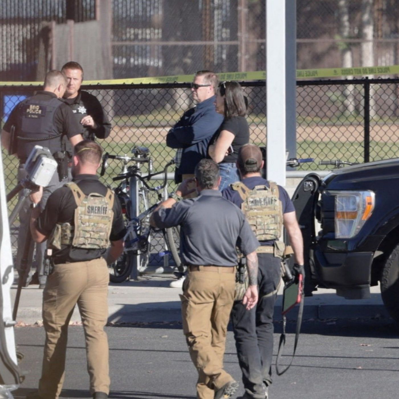 Four killed in school shooting in US state of Oregon episode artwork