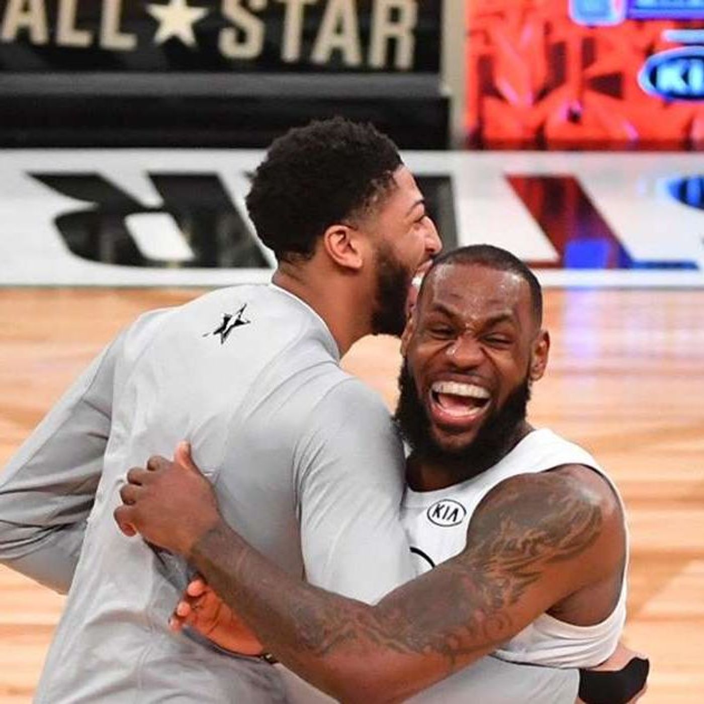 Anthony Davis traded to Lakers. Why trade is great for Pelicans & LeBron James episode artwork