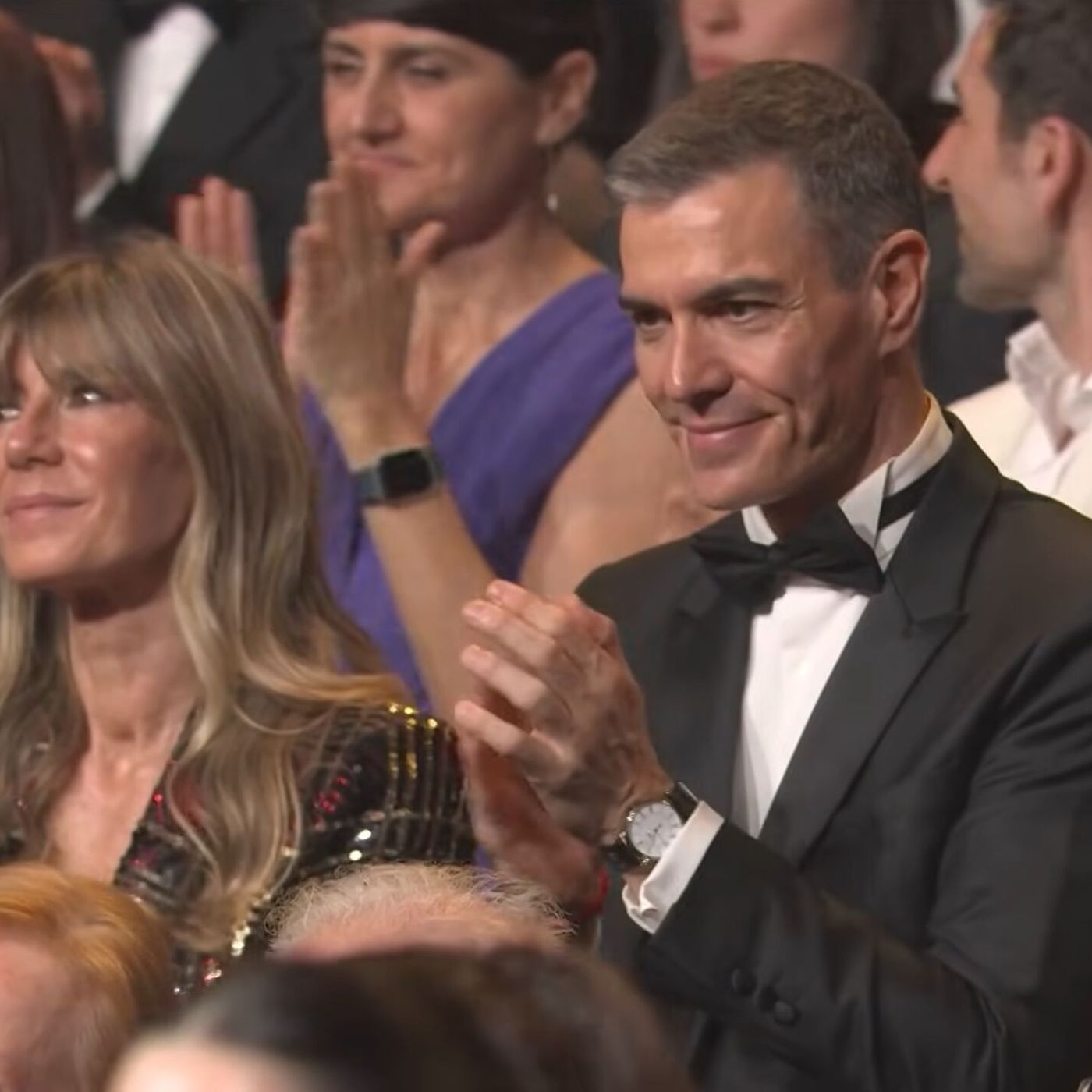 Las Noticias de La Mañana:El Tribunal de Cuentas ocultó irregularidades de Barrabés para proteger a Begoña Gómez