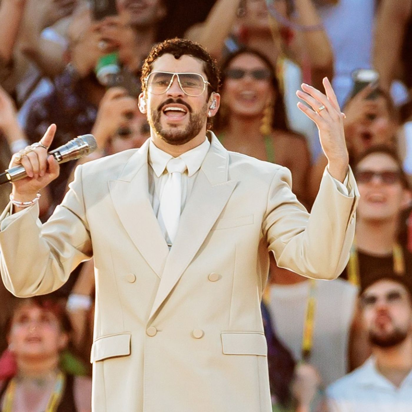 Bad Bunny Is Bringing ‘Debí Tirar Más Fotos’ World Tour Back Home to Puerto Rico episode artwork
