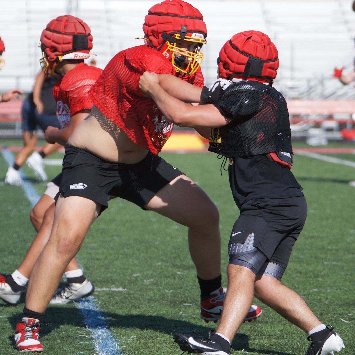 Kane County Week 9 notes: With DuKane Conference up for grabs, Batavia’s Ryan Myers goes both ways on the line episode artwork