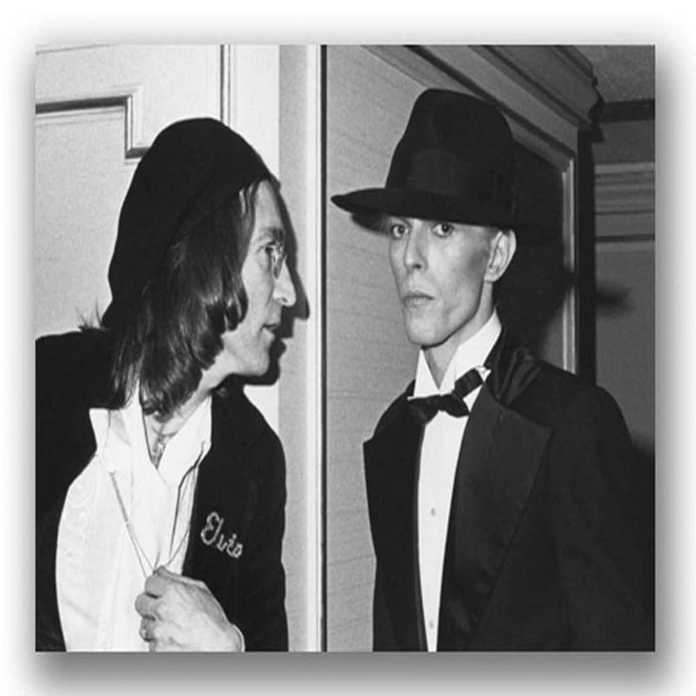El Club de los Beatles: John habla de David Bowie episode artwork