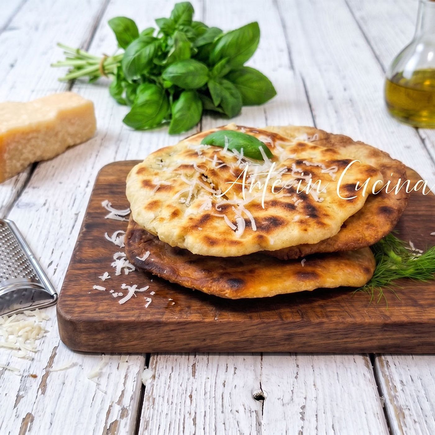 SCHIACCIATINE soffici alle PATATE e PARMIGIANO