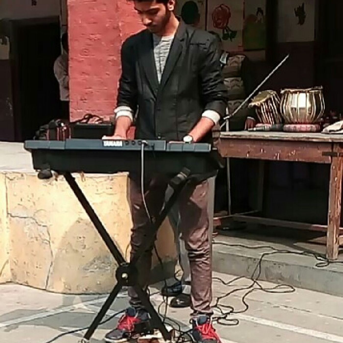 Main Hoon Hero (Piano) episode artwork