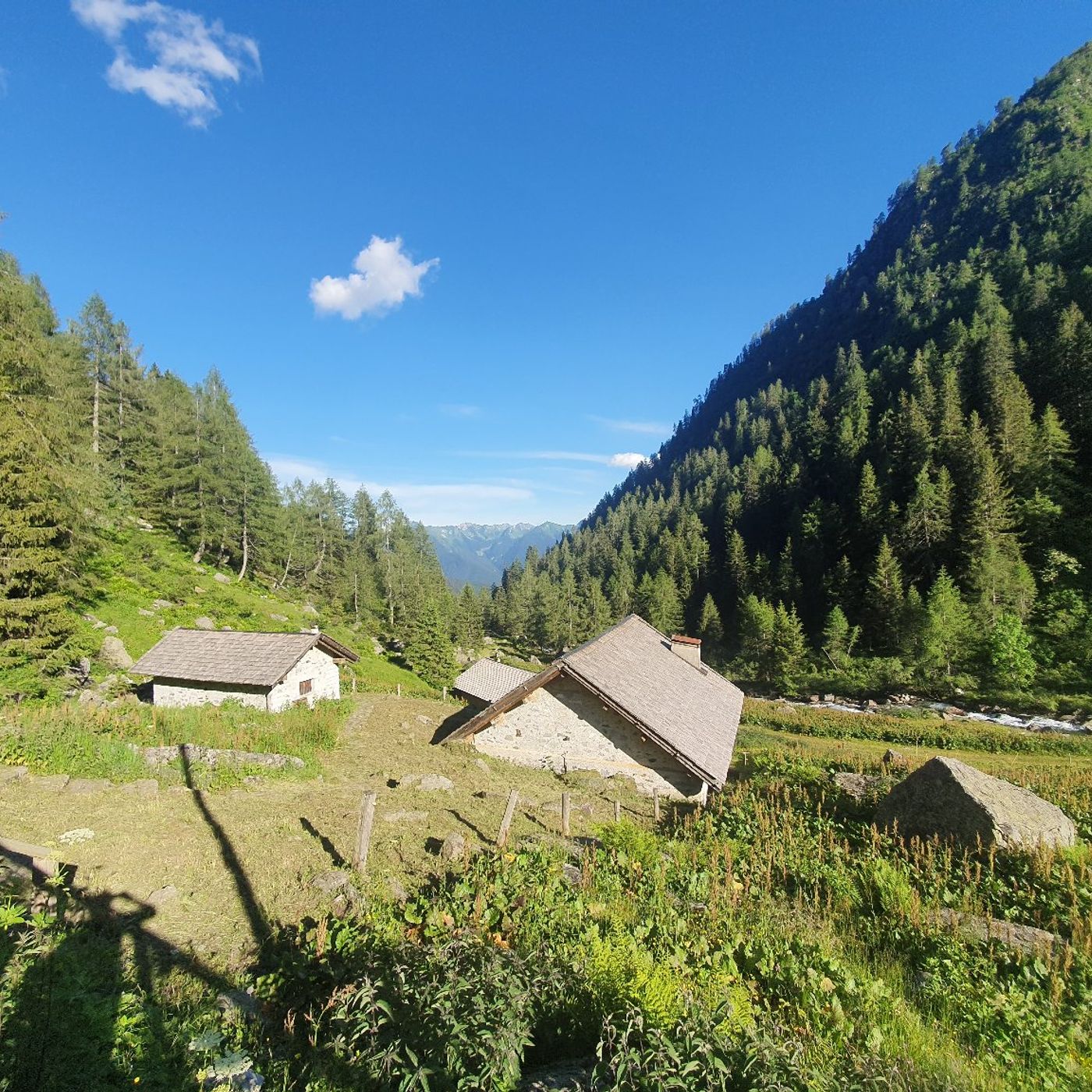 RADIO BUNKER - L\'Italia che si racconta