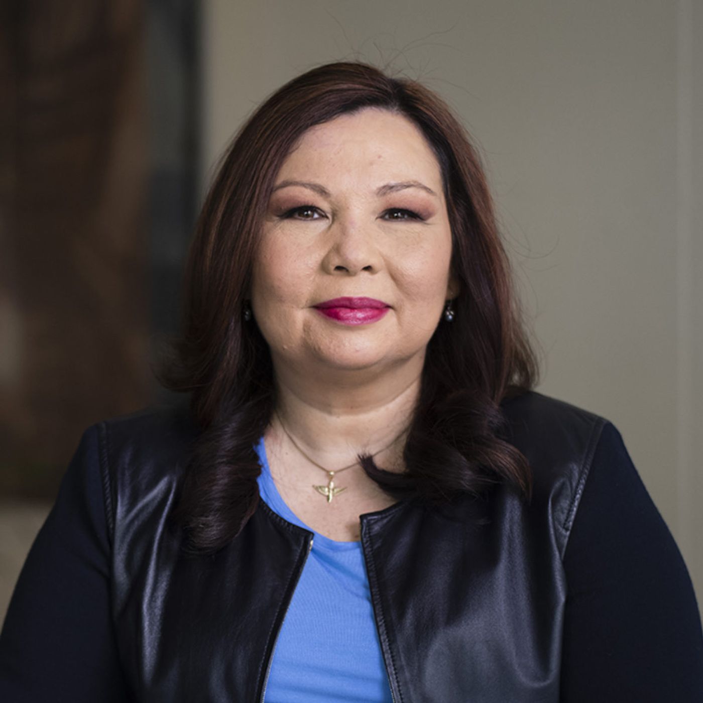 Sen. Duckworth on ICE's release of soldier's wife, and her concerns about airline staffing episode artwork