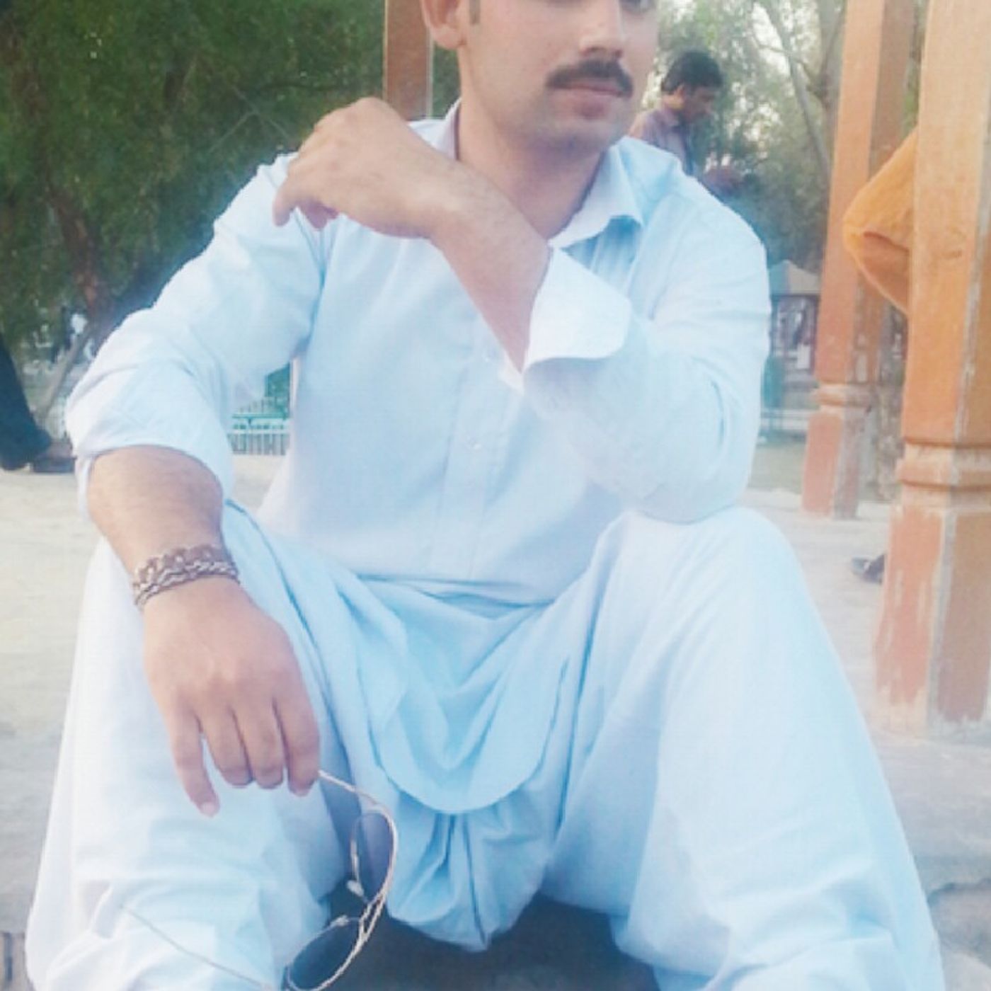Saqlain Khan\'s show