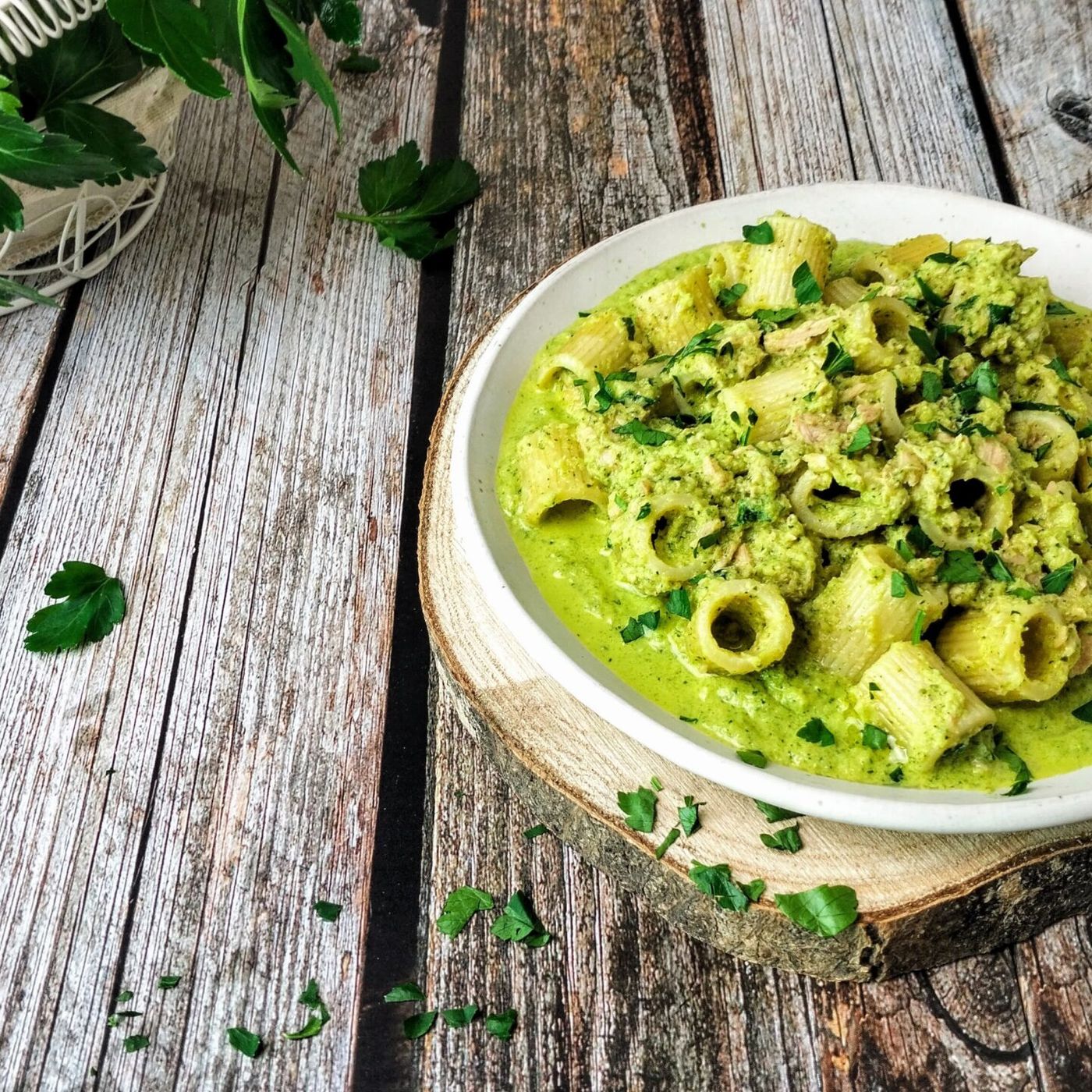 Pasta con tonno e crema di zucchine: un primo sfizioso e cremoso da preparare al volo. episode artwork