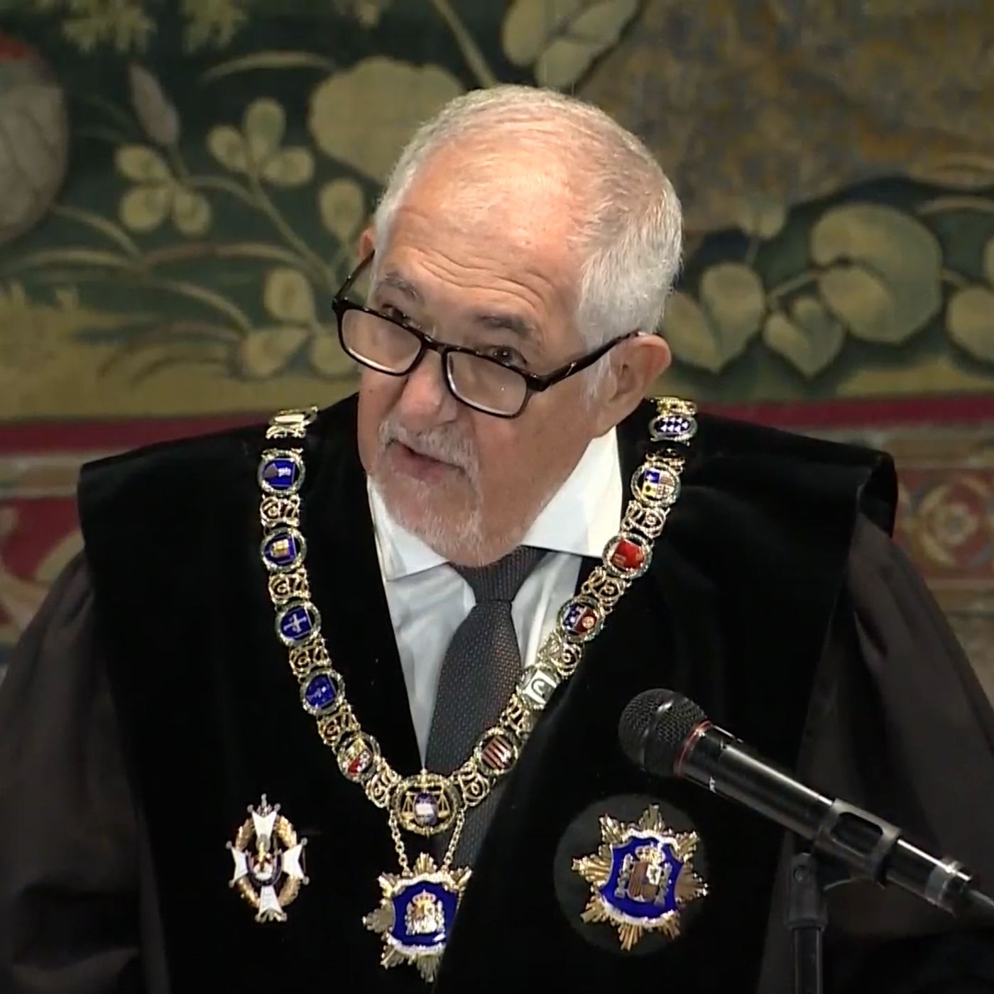 Las Noticias de La Mañana: El PP demanda al TC de Conde-Pumpido en Estrasburgo