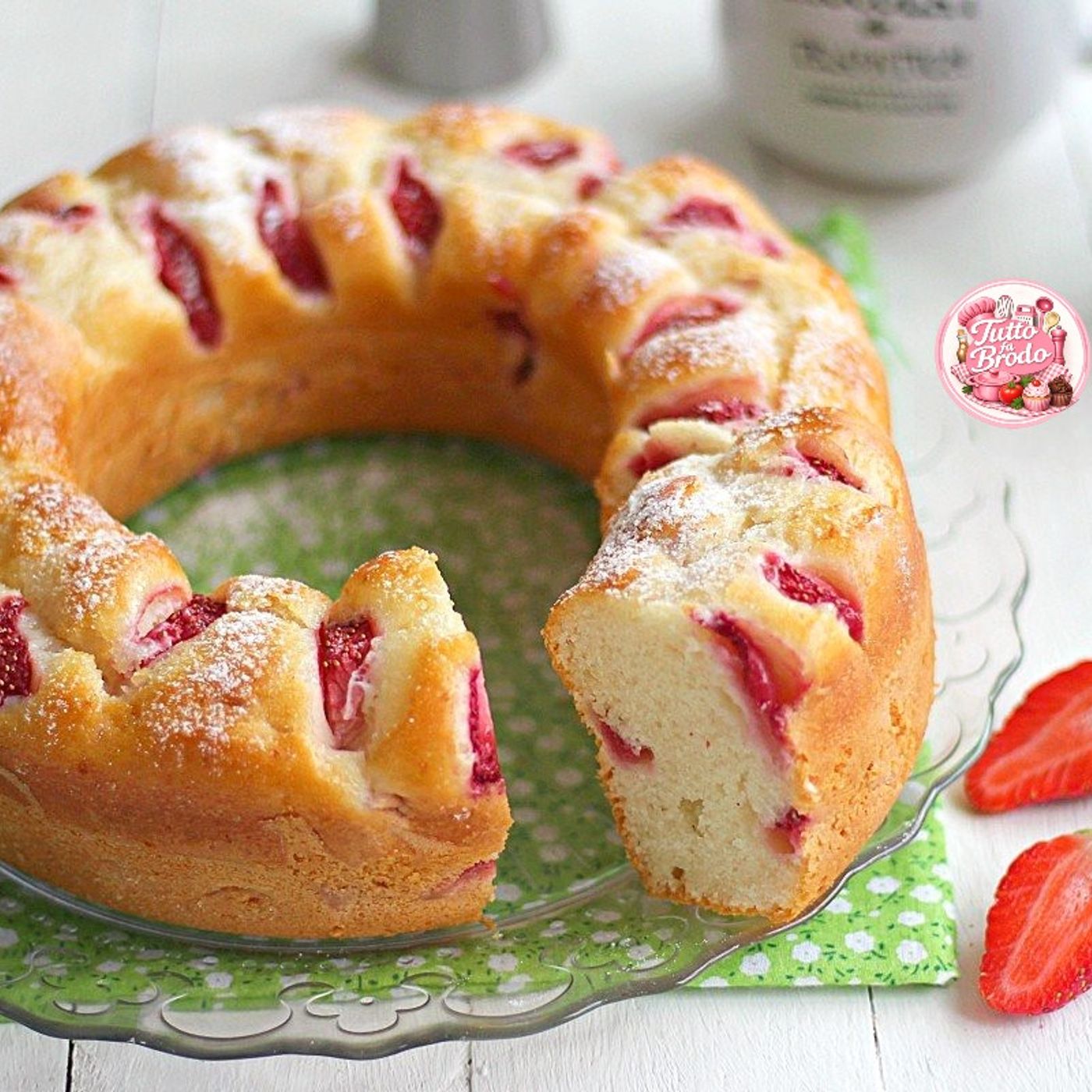 Ciambella allo Yogurt con Fragole "Ricetta Senza Uova e Burro" episode artwork