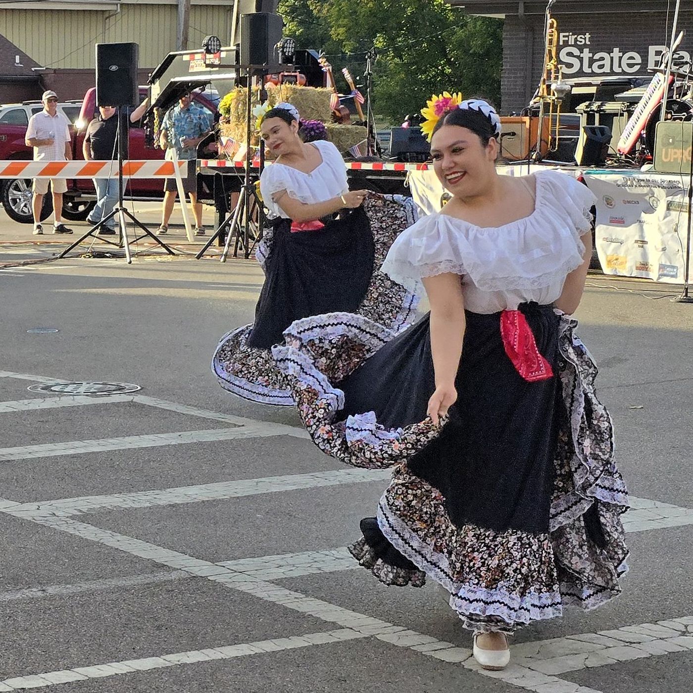 Todos Unidos: 3rd Annual Amigo Fest returns to Mendota episode artwork