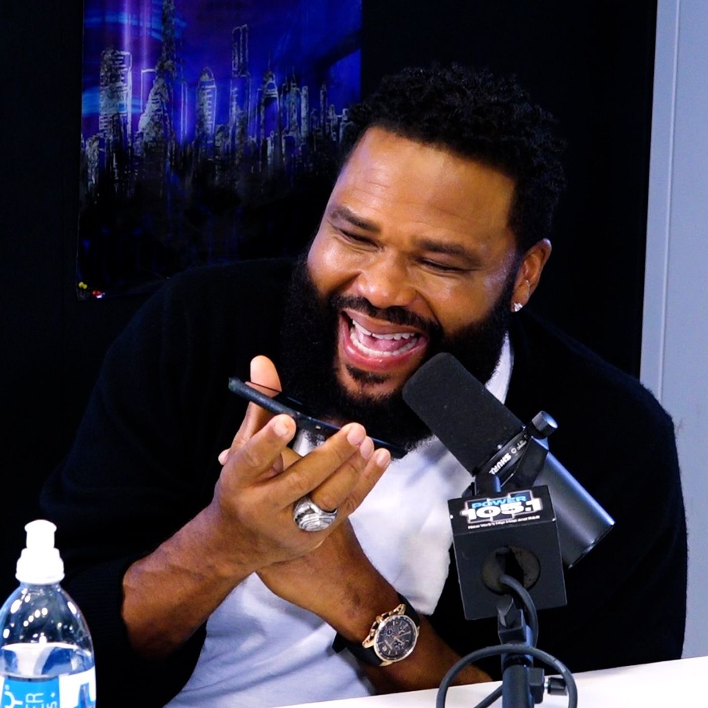 Anthony Anderson Reacts To Being The Sexiest Man At 51 + Calls Dave Chappelle & Will Smith Live - podcast episode cover