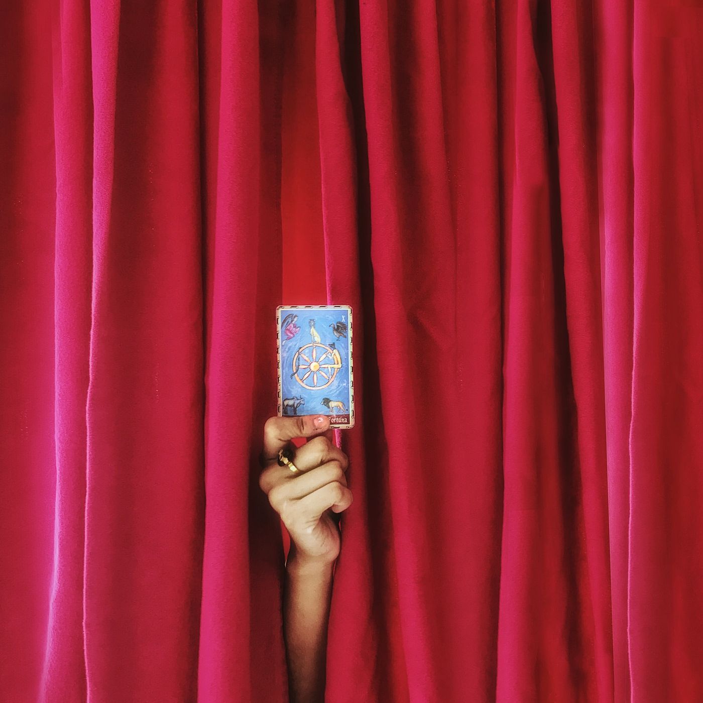 Gitania Tarot y Joyas episode artwork