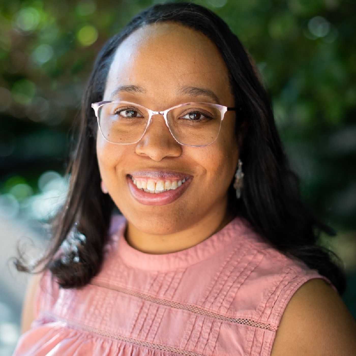 Talking Writing, Faith & Stories with Christy Award Winner Toni Shiloh episode artwork