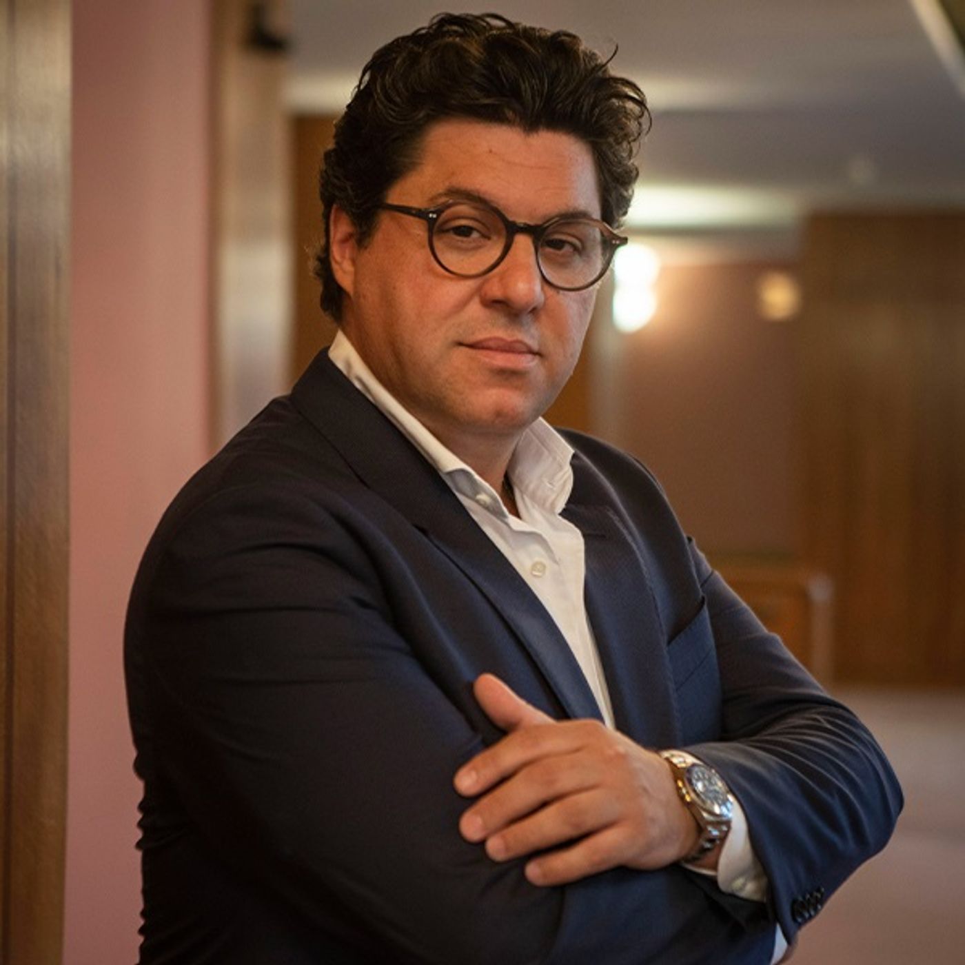 Luca Salsi: “Da Verdi a Puccini, la mia voce al servizio dell’opera” episode artwork
