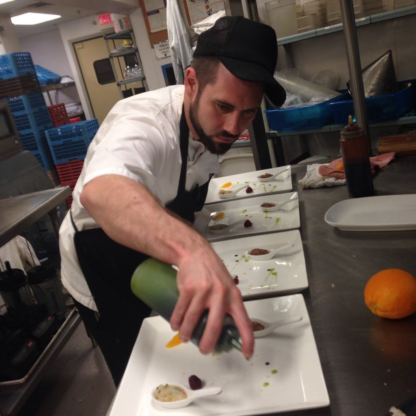 SN. 5 Premiere - EXTENDED VERSION - Executive Chef Eric Morrissette of Fleetwood's on Front Street episode artwork
