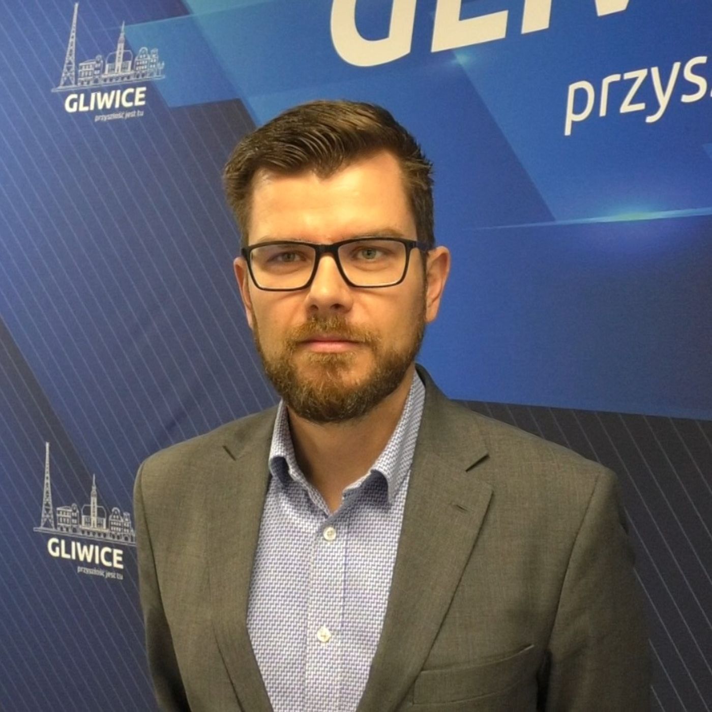 PRESSROOM - Łukasz Oryszczak, rzecznik prasowy prezydenta, odpowiedzi — Mikrofon na Miasto cover
