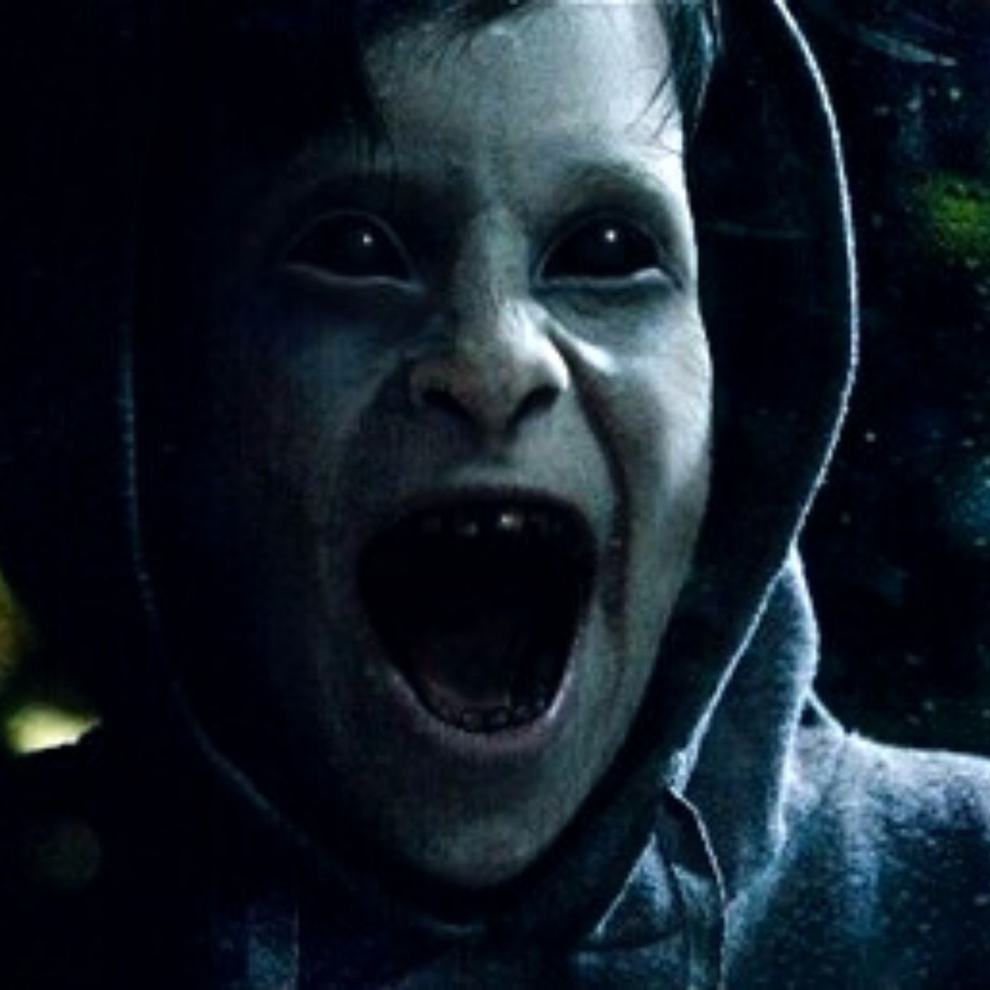 El Niño Fantasma De La Estación Historias De Terror - REDE