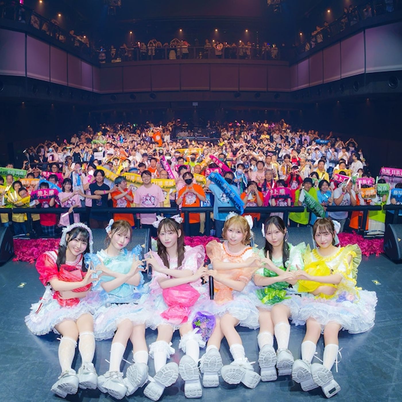 Honey Devil涙と笑顔が交差したZepp Shinjuku公演、新曲披露＆3周年ワンマン発表（ライブレポート / 写真20枚） - 音楽ナタリー episode artwork