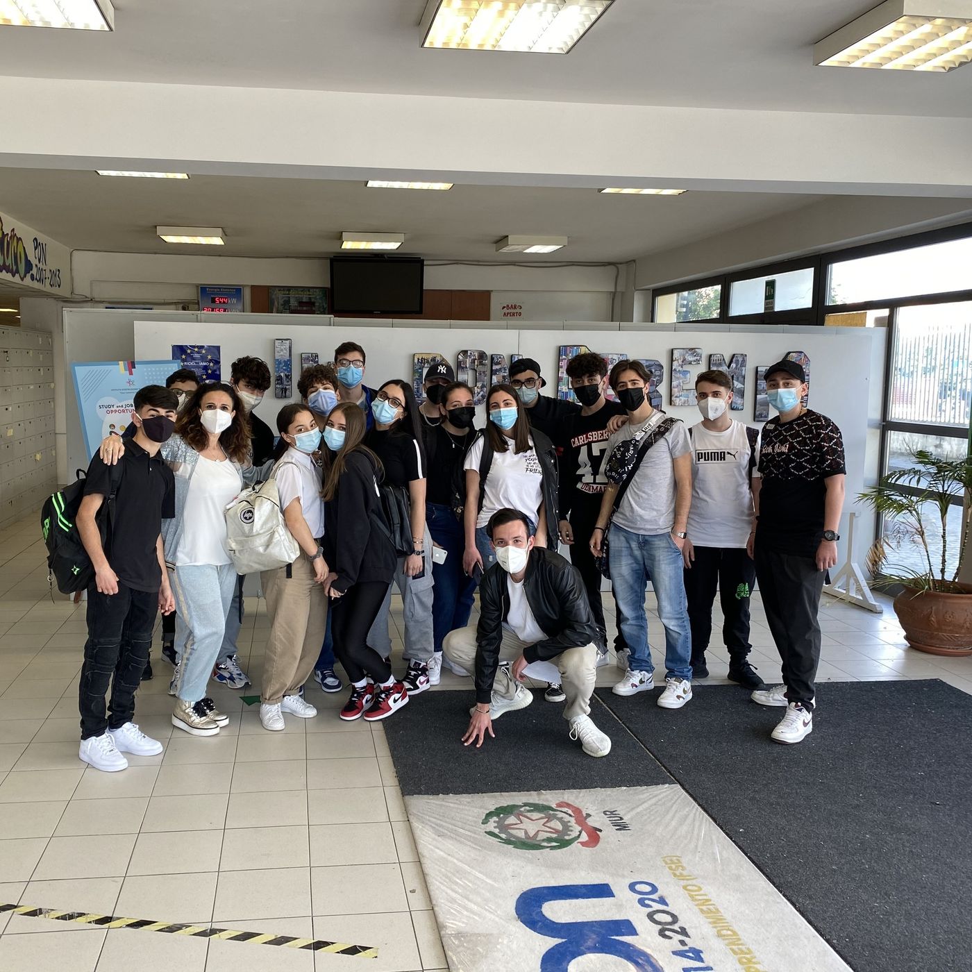 La modernità vista dai ragazzi cover art