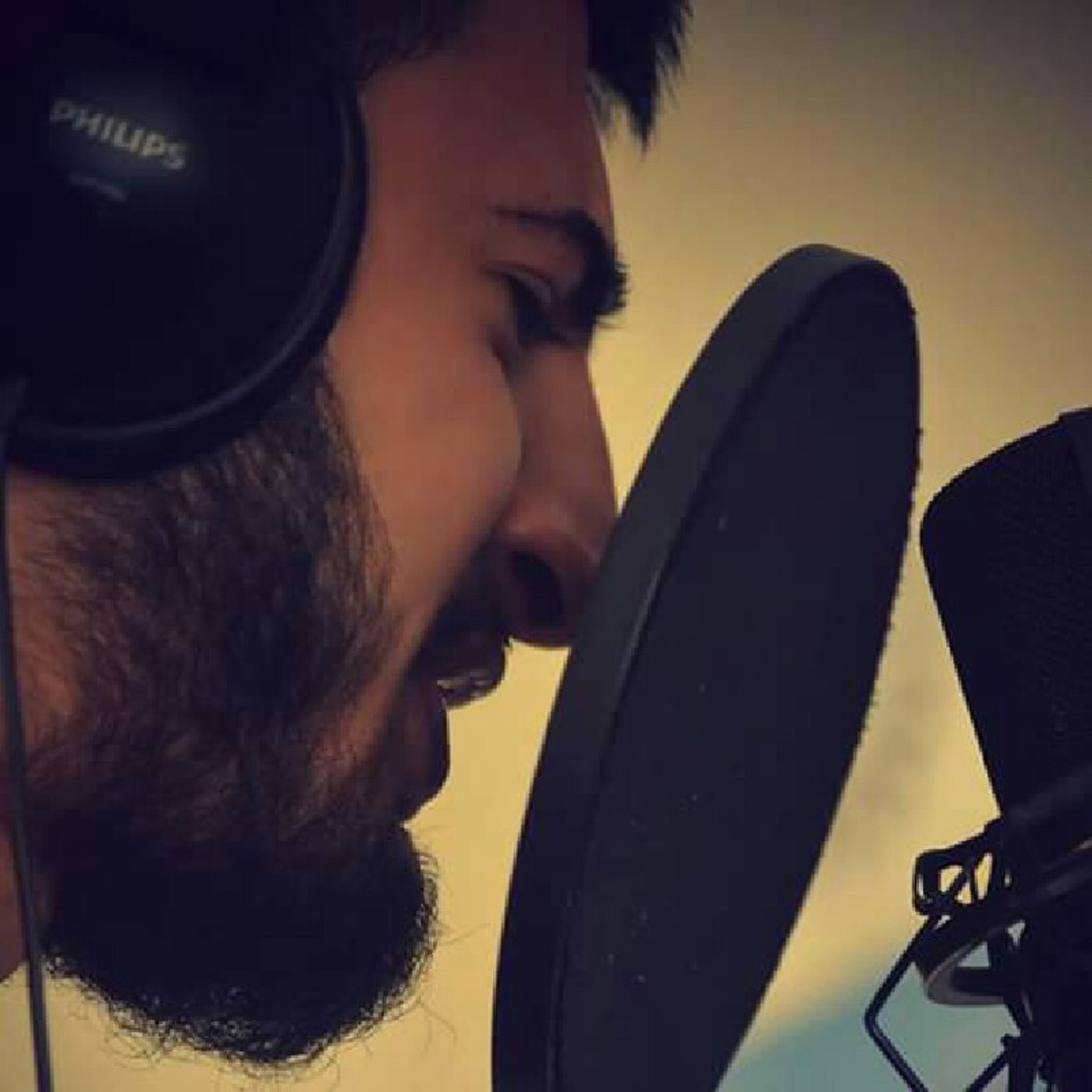 Kadir İzgin\'s show