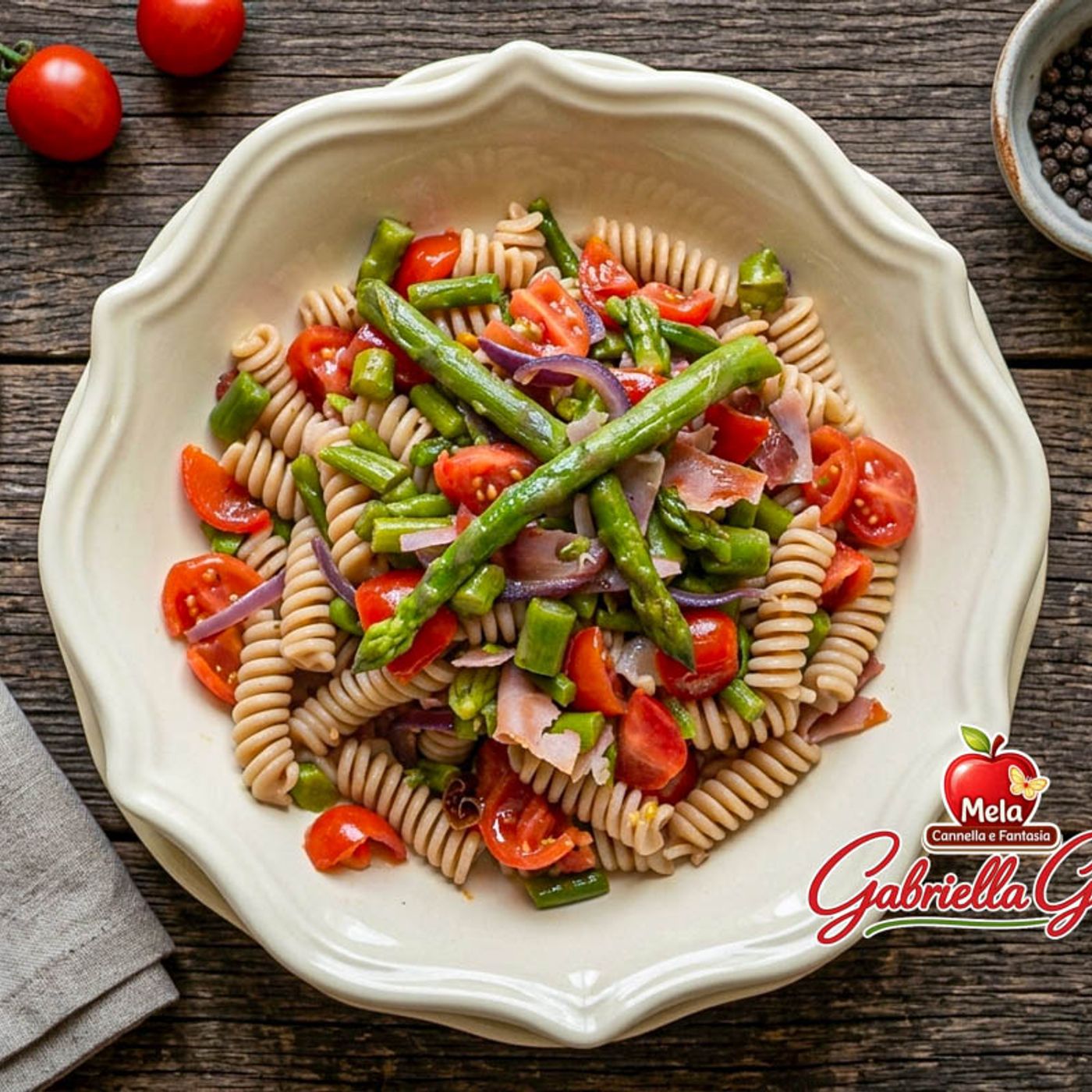 Fusilli integrali con asparagi speck e pomodorini episode artwork