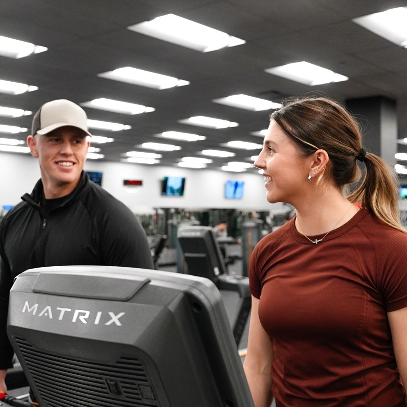 Outdoor vs. Indoor Workouts: Can You Enjoy Both? episode artwork