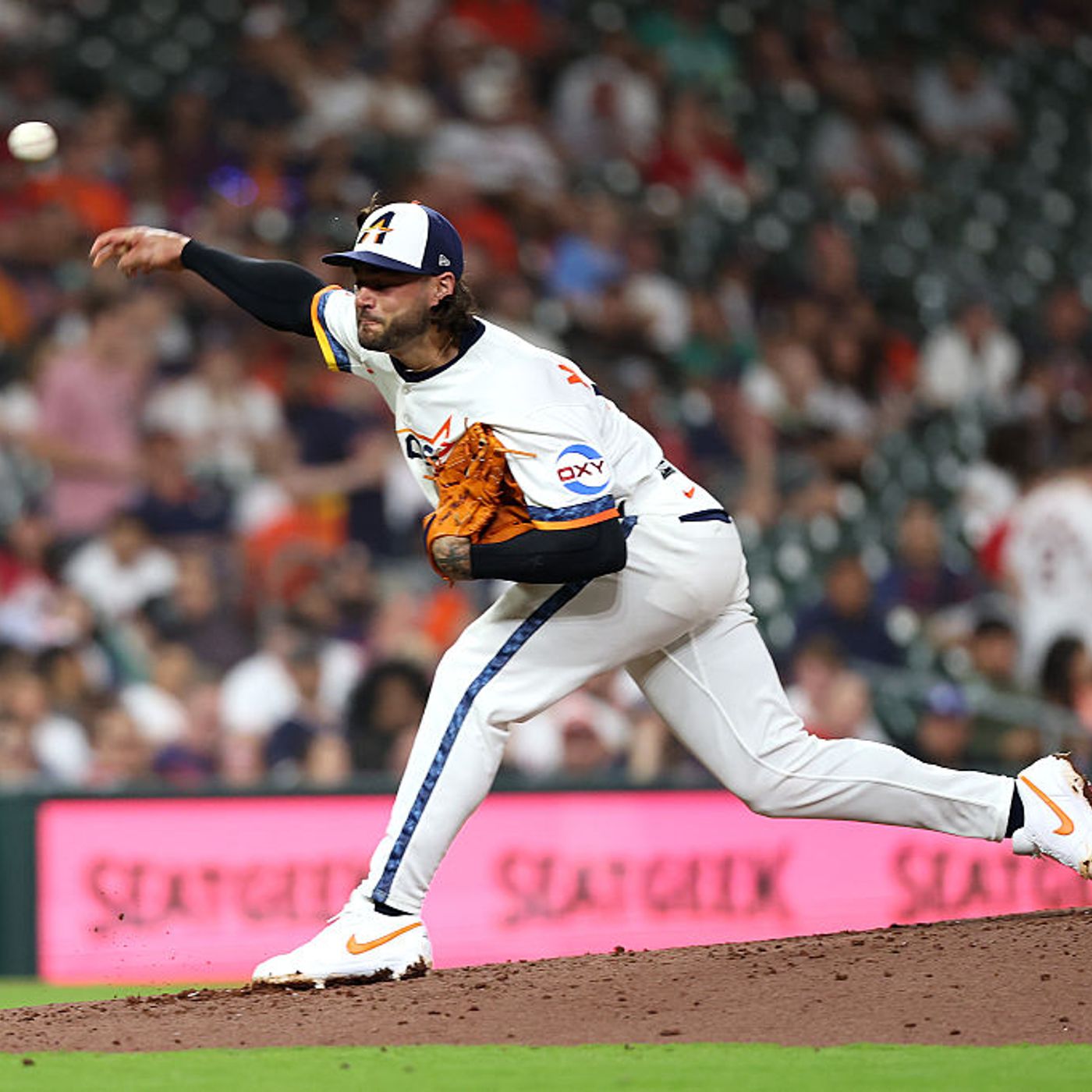 Astros Bats are on FIRE! Is McCullers Back? Rockets vs Knicks Tonight