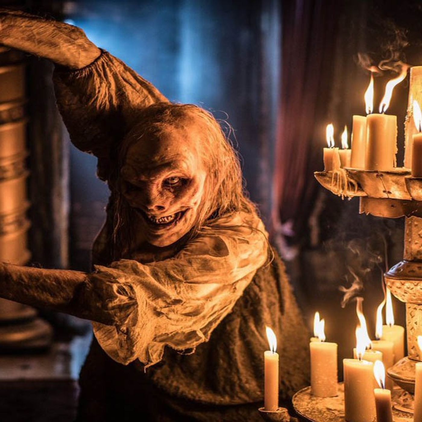 Ayúdame A Protegerlo Historias De Terror - Voces De La Noche