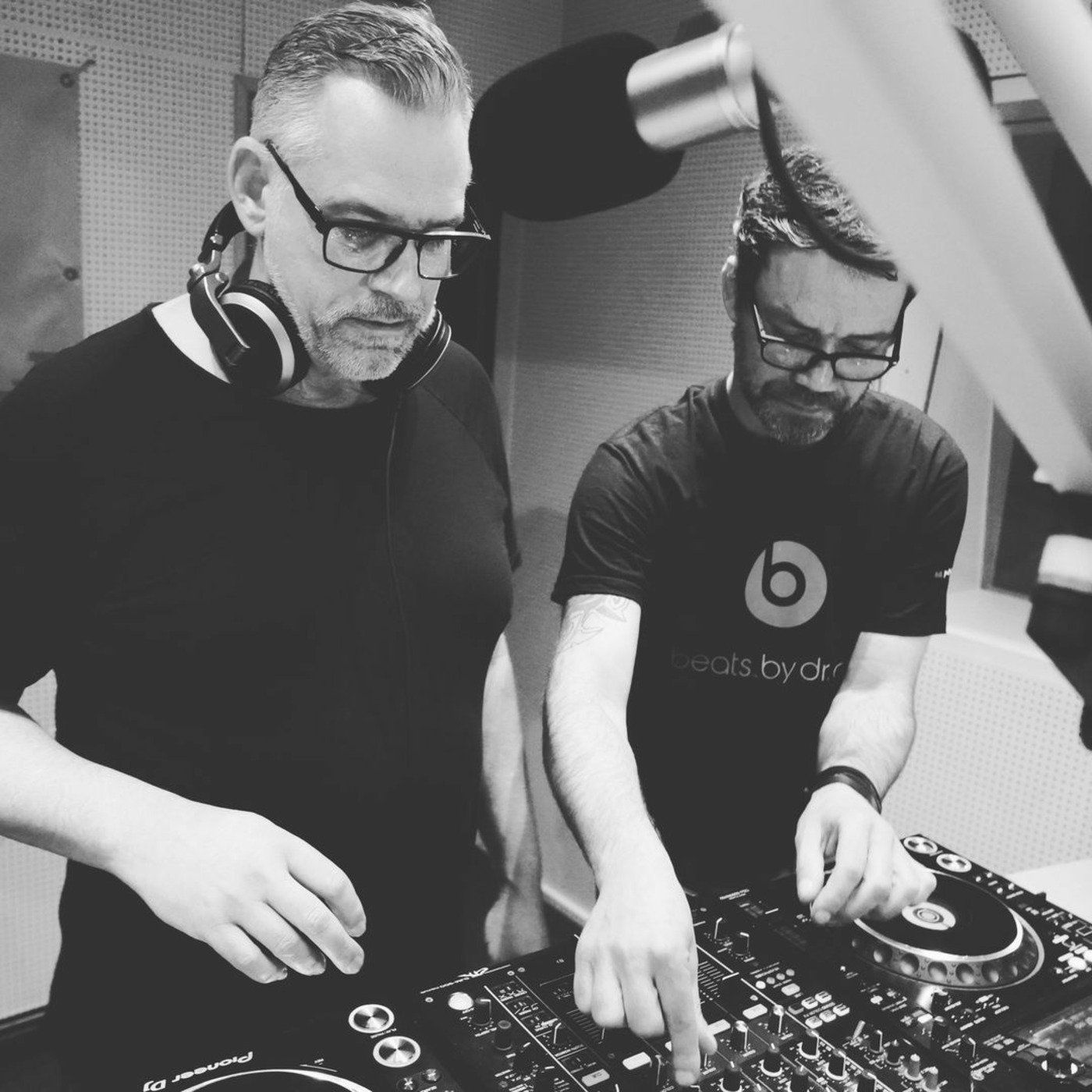 DEMIR & RAUCH - Electronic Music DJ Duo - MURAT DEMIR & THOMAS RAUCH - Envelope Mountain Records - Offenbach - [ GERMANY ] episode artwork