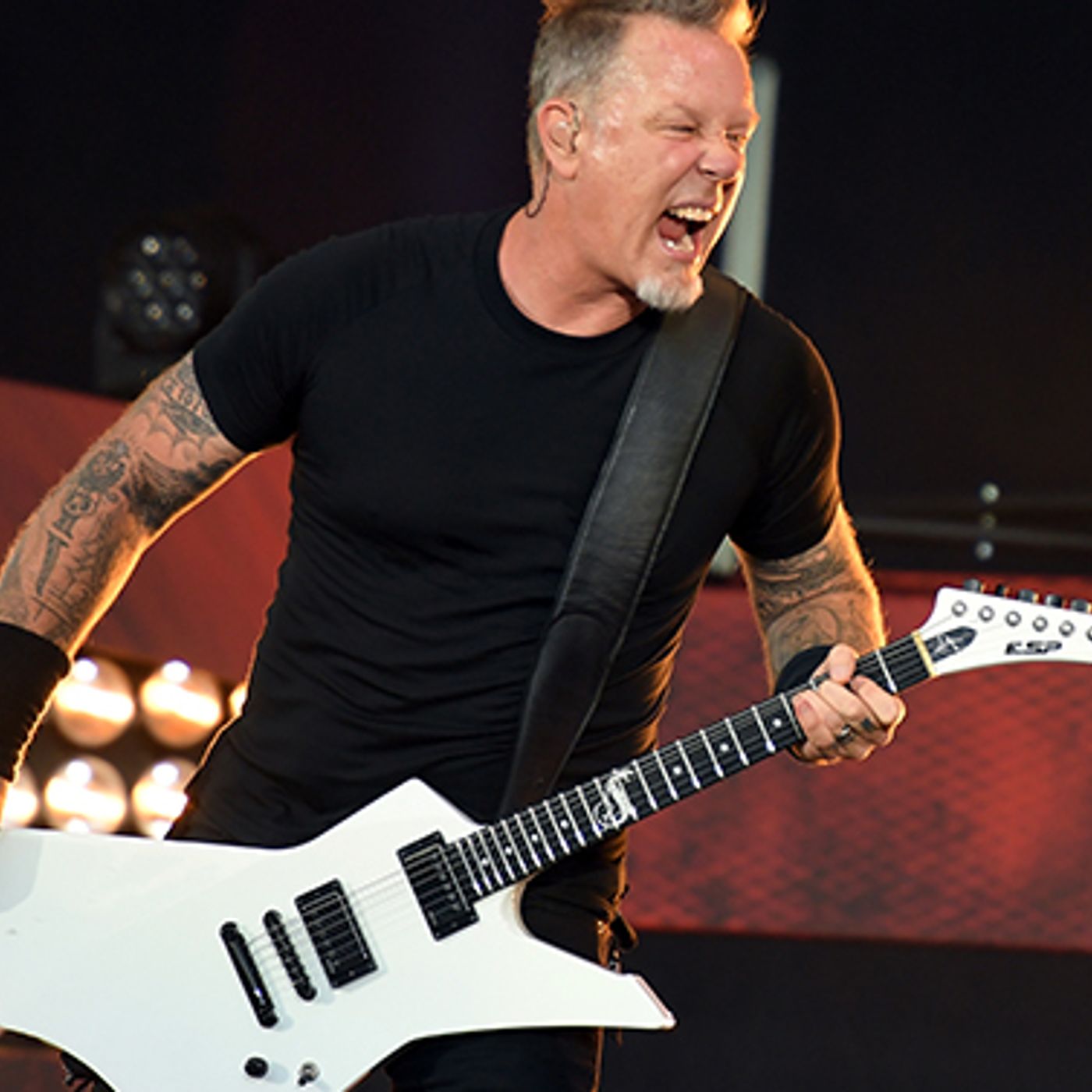 11-1 James Hetfield Interview