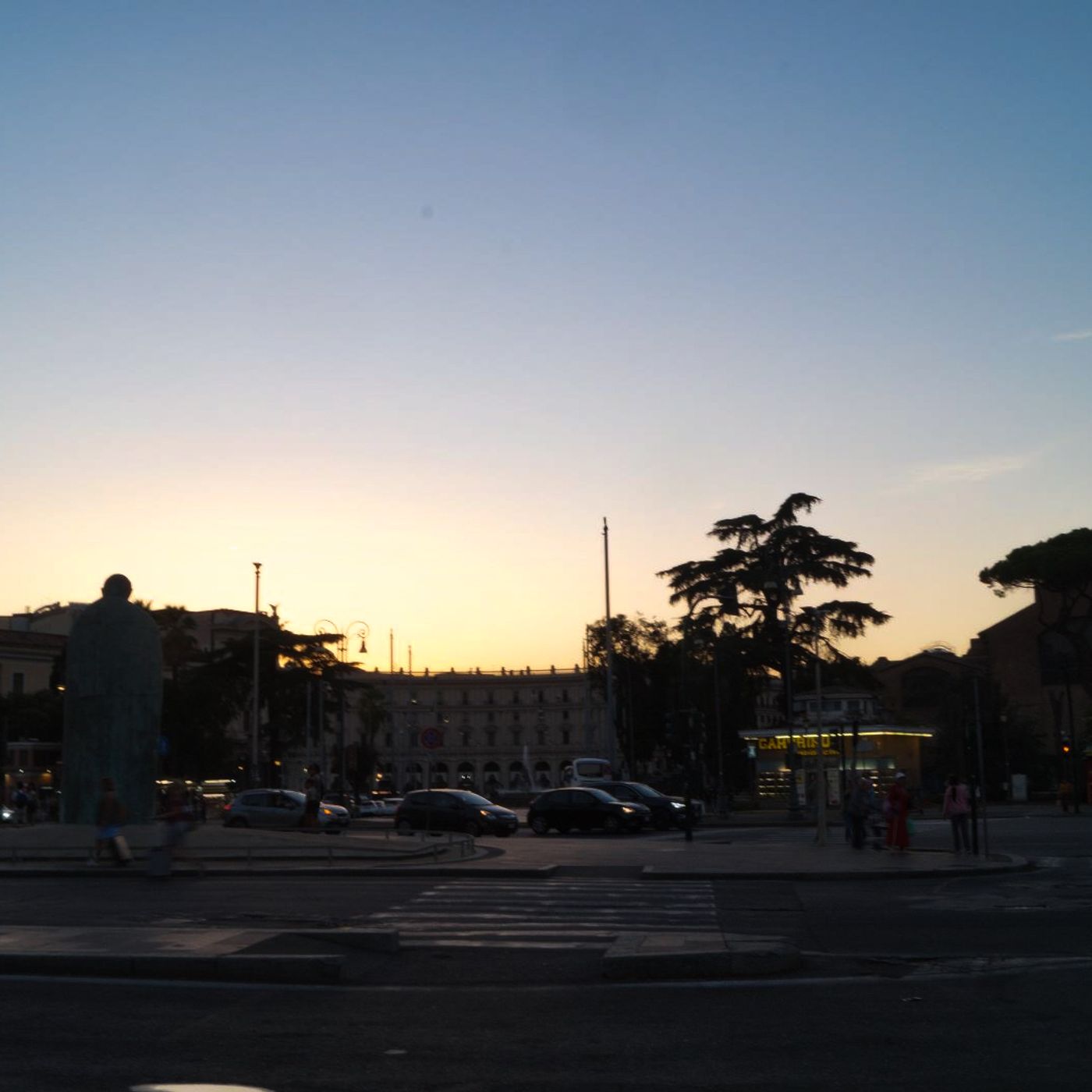 #510 I senzatutto di Roma, il rischio usura, gli Angelucci puntano l'ospedale Israelitico e altre storie di Rom episode artwork