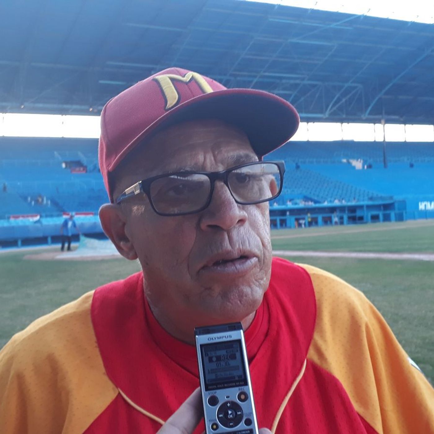 Declaraciones de Armando Ferrer en Deportivamente sobre el "reforzado" equipo de Matanzas episode artwork