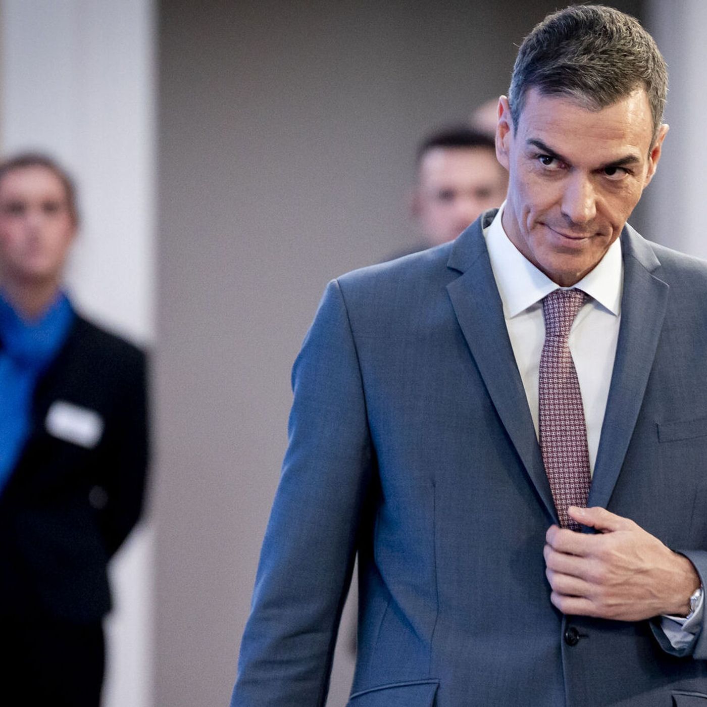 Federico a las 8: El Gobierno culpa a Rajoy de su fallida gestión