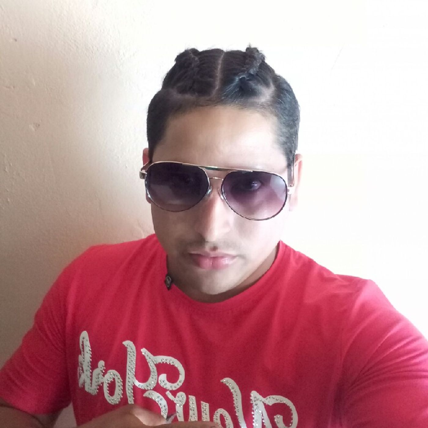 Reggaeton Danny ........ episode artwork