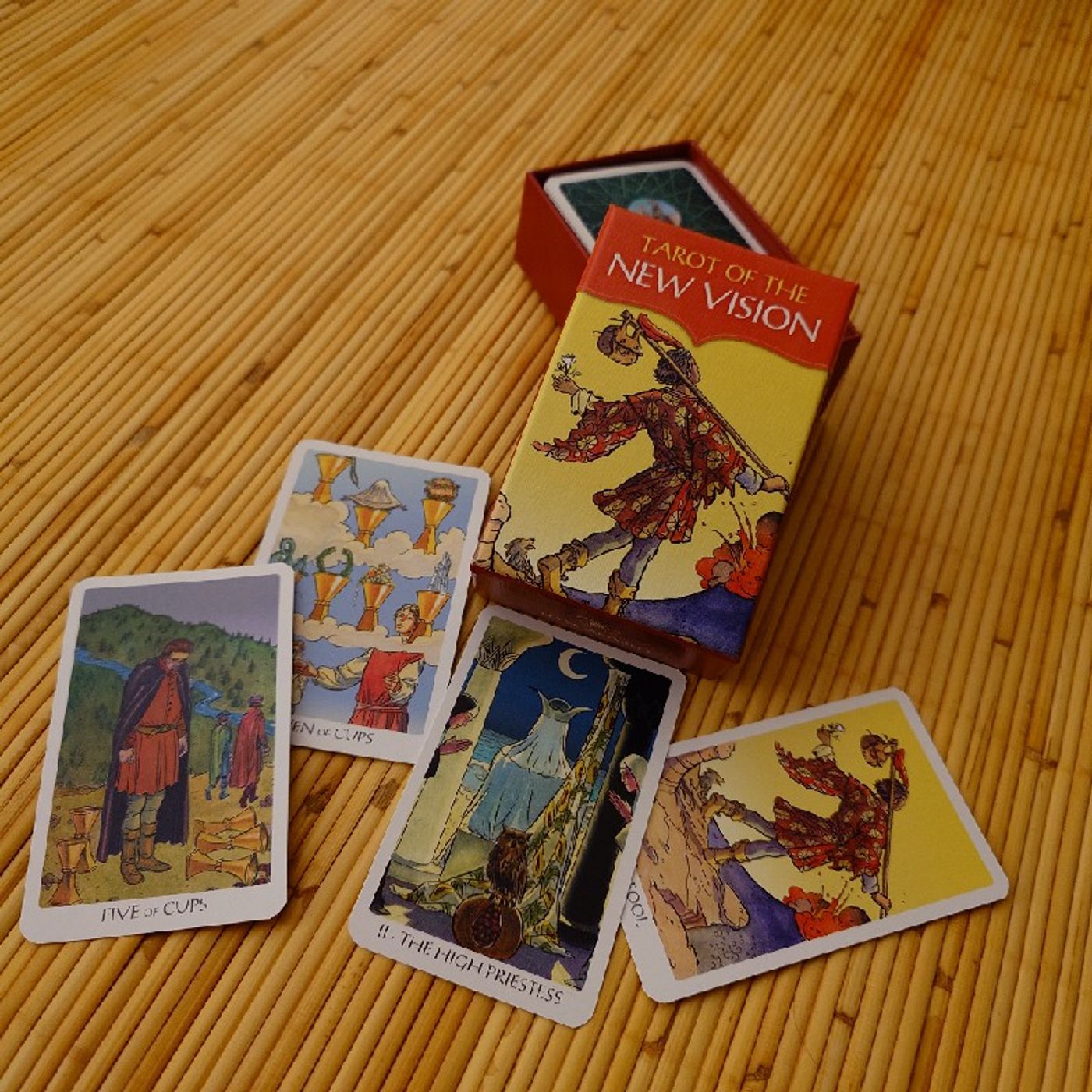 Ep144 - Diane's Tarot Diary: 我的塔羅日記 新牌卡開箱~《新視角塔羅》(Tarot of the New Vision Mini)