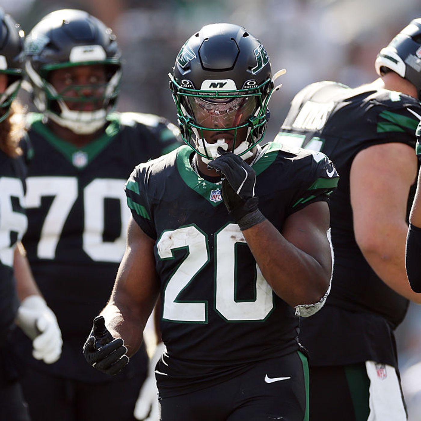 Jets RB Breece Hall Trade Rumors, Should Texans Take Interest?