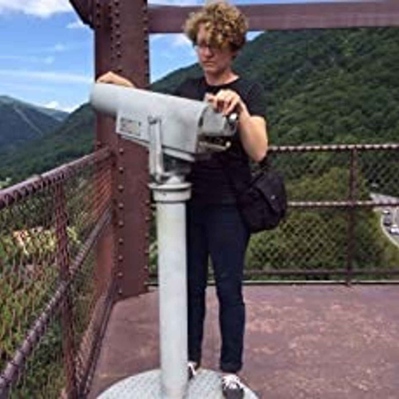 Sara Scoles - THEY ARE ALREADY HERE UFO Culture and Why We See Saucers... episode artwork