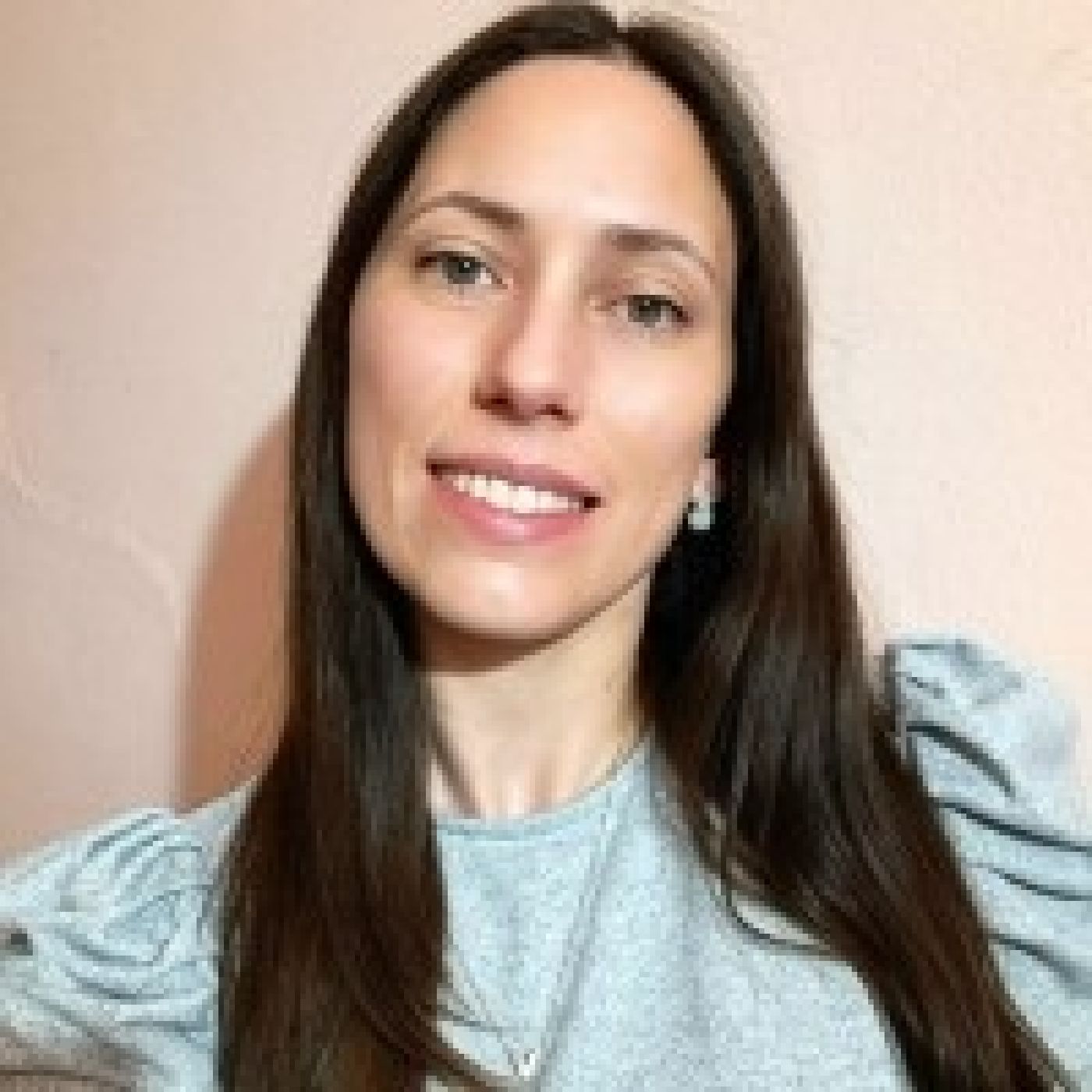 Nicola Yerien Creadora de Yoga with Them Conexion