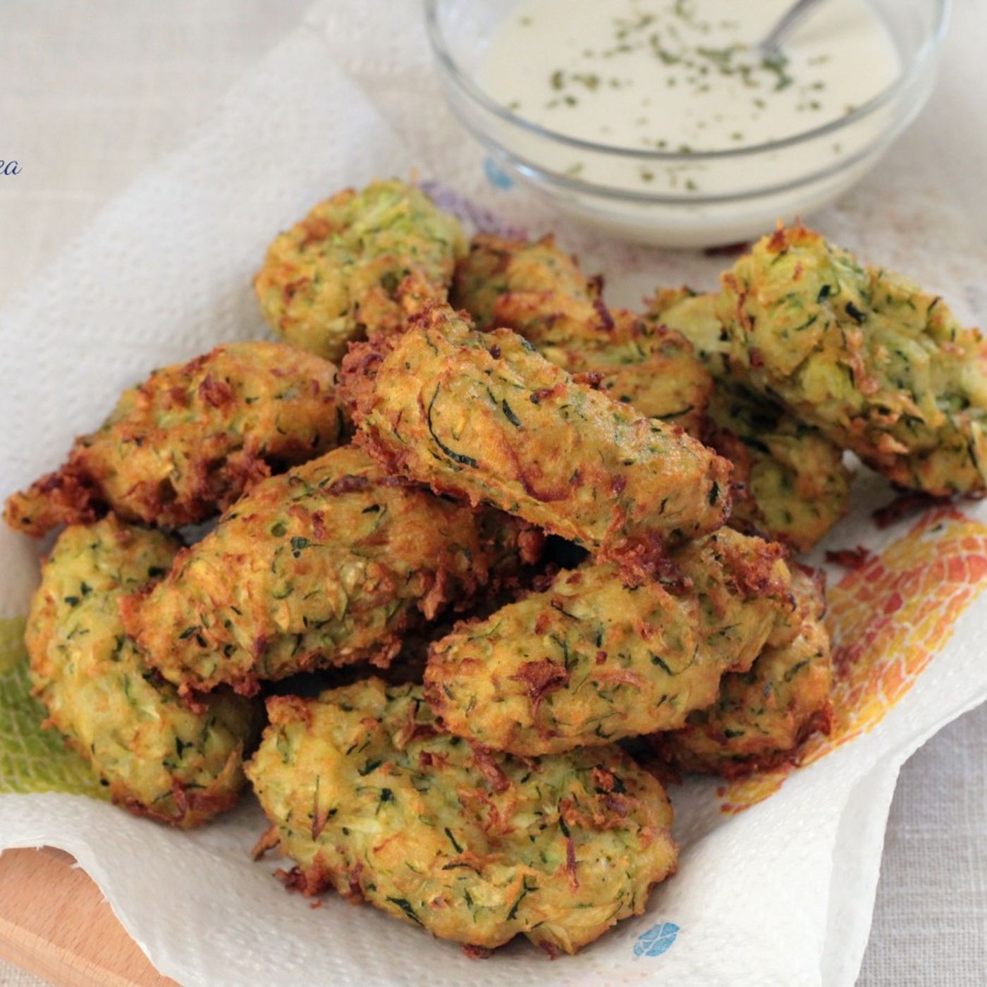 Frittelle con zucchine ricetta facile episode artwork